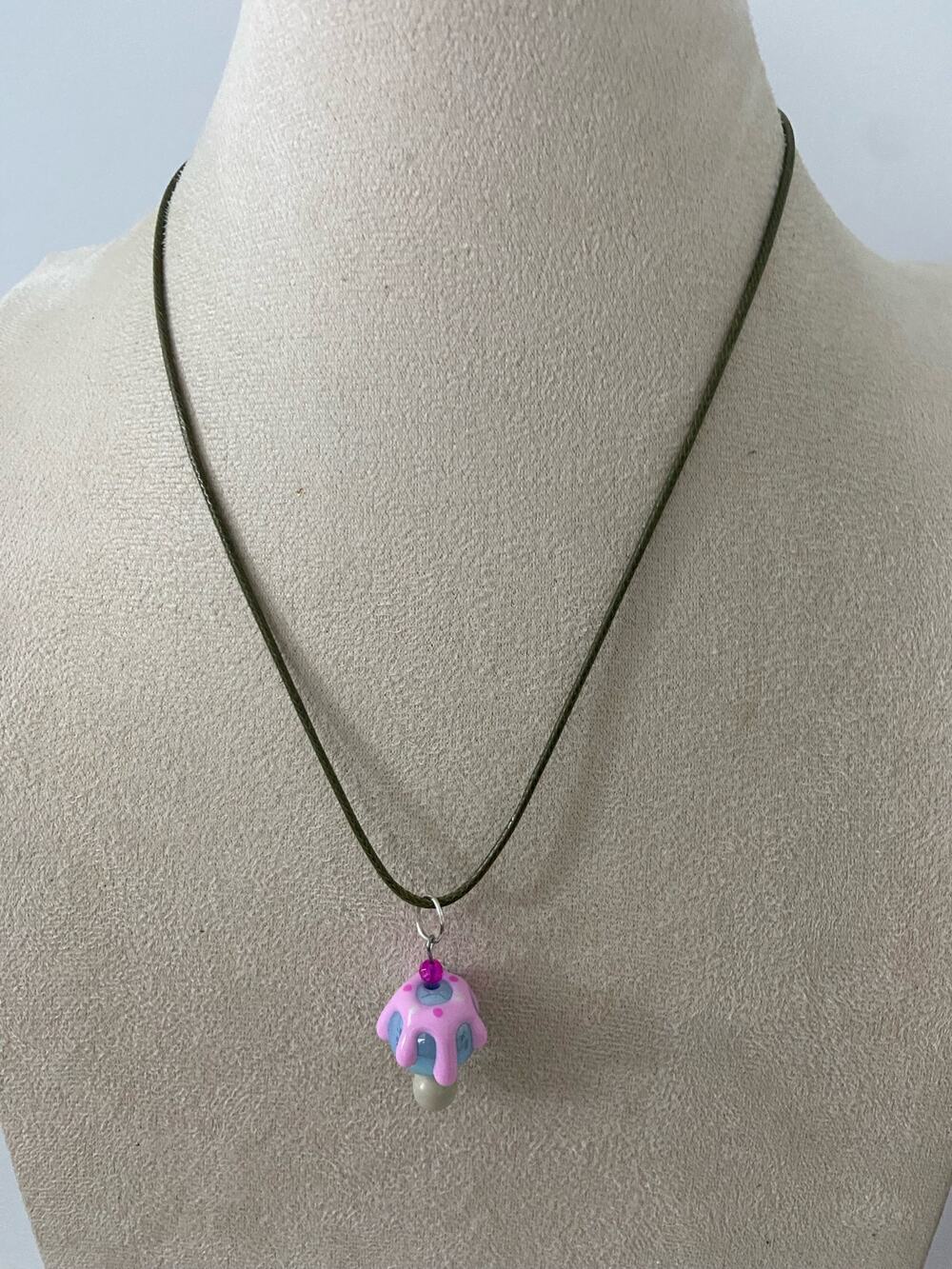 ice cream pendant necklace